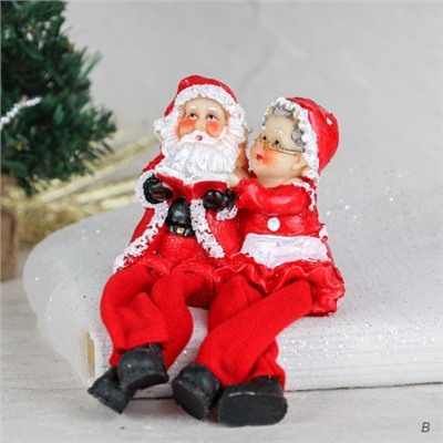 Фигурка Бабушка и Дедушка мороз, висячие ножки / CHR21 /уп 96/Новый год
