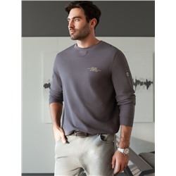 Джемпер легкий из фактурного эластичного трикотажа с принтом