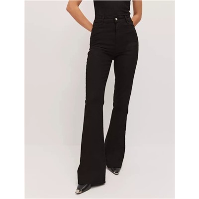 Джинсы клеш