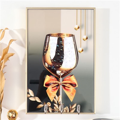 Ключница настенная декоративная «Праздничный бокал», 3 крючка на панно, пластик, МДФ, стразы, золото, 19.3×1.8×29 см