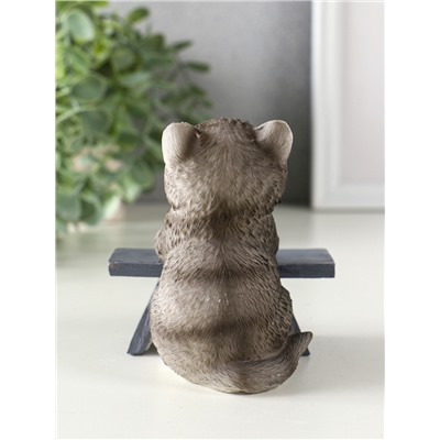 Фигурка полистоун «Котик с книгой за партой», серый, 9×8.5×9.5 см