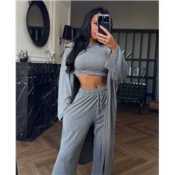 Спортивный костюм #22912772