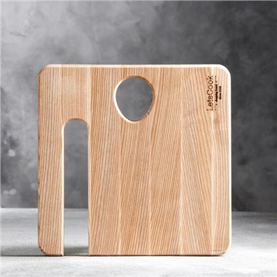 Доска для подачи сыра и вина, 28×28×2 см, массив ясеня