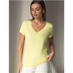 Базовая футболка из премиального хлопка с V образным вырезом