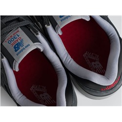 Кроссовки New Balance 1300