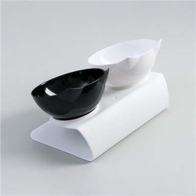 Миски, 27.5×14×15 см, 2 шт., на белой подставке, пластик, чёрная, белая