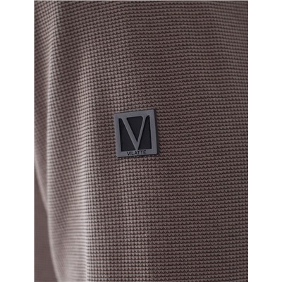 Лонгслив из мягкого фактурного трикотажа с плетеным воротником поло на молнии