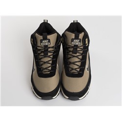 Зимние кроссовки Nike Rivah Mid