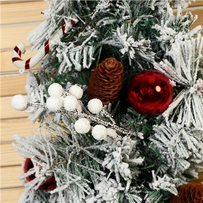 Искусственная ёлка настенная «Зимнее волшебство. Уютная сказка», заснеженная, 67 см, ПВХ ветки отгибаются