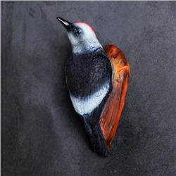 Подвесной декор из полистоуна «Дятел на ветке», 20×10 см