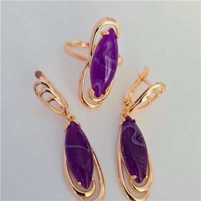 Комплект ювелирной бижутерии коллекция "Дубай" серьги и кольцо 18 р, покрытие позолота, вставка: искусственный камень фиолетового цвета, арт.314.795-18
