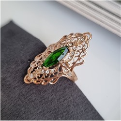 Кольцо уценка коллекция "Дубай", покрытие: позолота, вставка: фианиты и крупный зеленый камень, 3,5, р-р 18, арт. 217.053-18