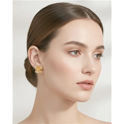 Стильные серьги