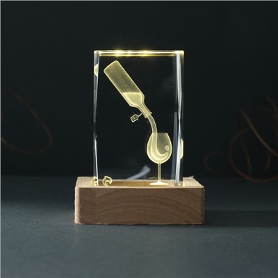 Фигурка светящаяся стекло «Прямоугольник. Бокал и вино», подставка дерево, USB, 7×7×10