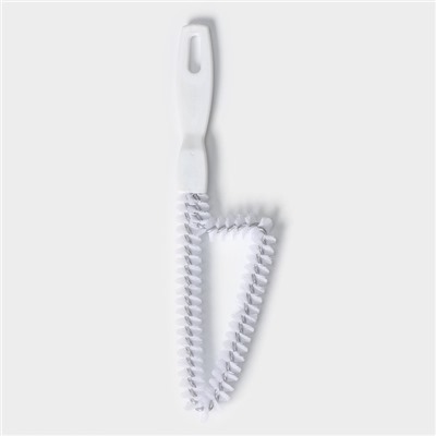 Щётка для чистки посуды и решёток-гриль Raccoon, треугольник, 24×6.5×1.5 см, белая