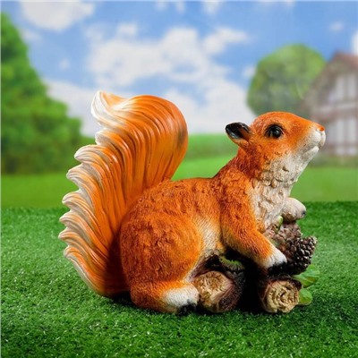 Садовая фигура из полистоуна «Белка на ветке с шишками», 14×24×21 см