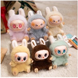 Коллекционная фигурка LABUBU 2-е поколение