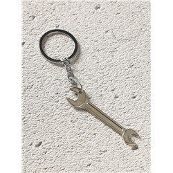 Подарочный набор мужской: гель для душа канистра 500 мл и брелок инструменты, HARD LINE