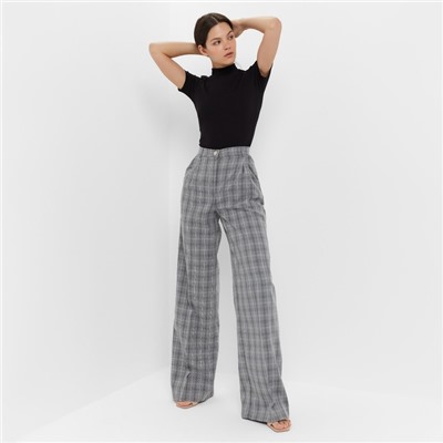 Брюки женские MINAKU: Classic, серые в клетку, размер 46