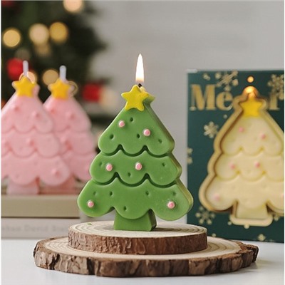 (ЗАМЯТА КОРОБКА) Свеча ароматическая Рождественская Елка в коробке