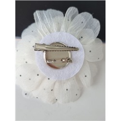 Брошка-заколка Цветок, цвет белый, Уценка. арт. 08.0892