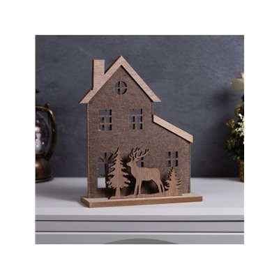 Фигура деревянная «Изба с оленями», 20×6×25 см, 5 LED, батарейки CR2032×1 (в комплекте), свечение теплое белое