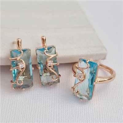 Комплект ювелирной бижутерии коллекция "Дубай" серьги и кольцо 19 р, покрытие позолота, вставка: фианиты, цвет: голубой, арт.414.020-19