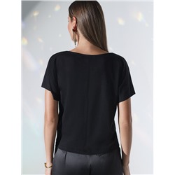 Нарядная футболка с блестящим принтом