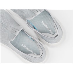 Кроссовки Skechers