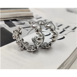 Серьги стильные