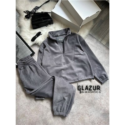 Спортивный костюм #23027857