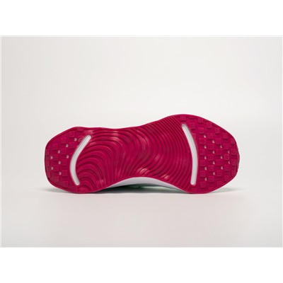 Кроссовки Nike Motiva