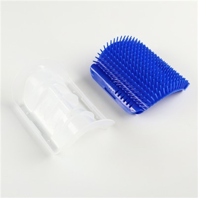 Массажёр - чесалка на угол, размер S, 13.5×9×5 см, с кошачьей мятой, синий