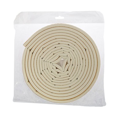 Уплотнитель резиновый ТУНДРА, профиль D, размер 9×8 мм, белый, в упаковке 10 м