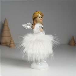 Фигурка полистоун «Ангелочек в белом платье с меховой юбкой», 8.5×8×15.5 см, МИКС