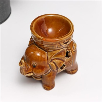 Аромалампа для эфирных масел «Слоненок», керамика, глянец, 9×9.5×6 см, МИКС