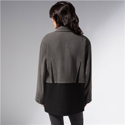 Жакет с контрастными швами, Решительный ход