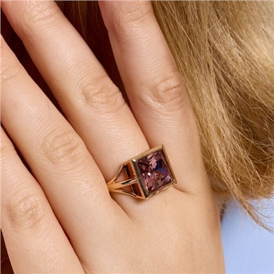 Кольцо 18 р ювелирная бижутерия коллекция "Дубай", покрытие позолота, вставка: фианит, цвет: бледно-фиолетовый, арт.414.116-18