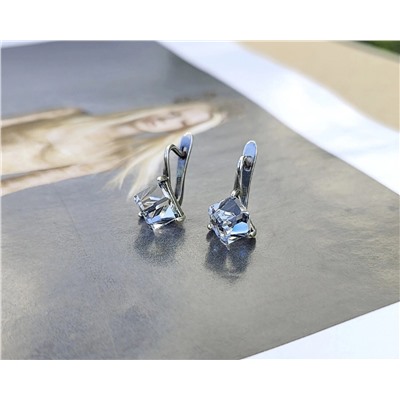 Серьги "Кубик" 6мм