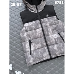 Жилет 6781 т.бежевый