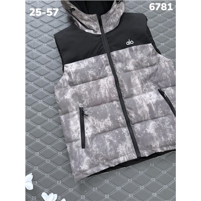 Жилет 6781 т.бежевый