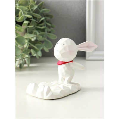 Фигурка - подставка для телефона «Зайка с шейным красным платком», 6.5×9×8.5 см