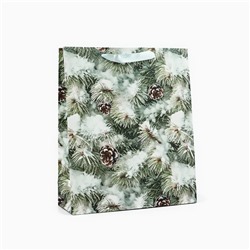 Пакет подарочный новогодний ламинированный «Зимняя ель», M 26×30×9 см