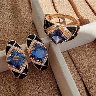 Комплект ювелирной бижутерии Дубайское золото серьги и кольцо, покрытие позолота, вставка: эмаль и фианиты, цвет: черный и синий, р-р 18, арт.314.458-18