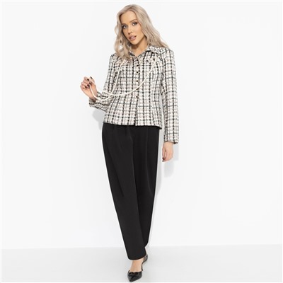 Жакет в стиле Шанель, Искра решимости