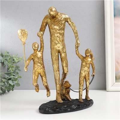 Фигурка полистоун «Прогулка с папой», золото, 28×19×12 см