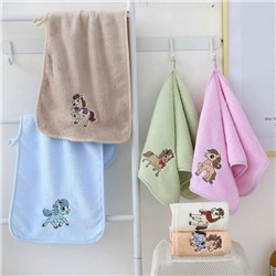 Полотенце из микрофибры "Разноцветные лошадки" с атласной каймой 25*50 см.