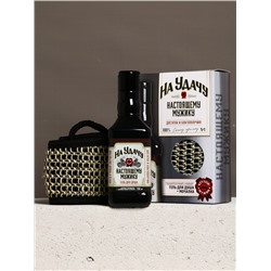 Подарочный набор «На удачу», гель для душа во флаконе виски, чёрный и мочалка лента, Чистое счастье