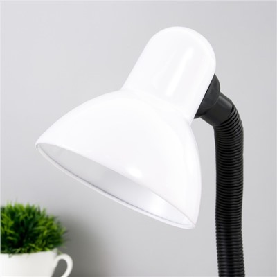 Лампа настольная Е27, с выкл. (220 В) белая 34×14×14 RISALUX