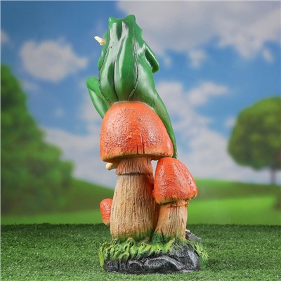Садовая фигура из полистоуна «Лягушка с бабочкой», 39×14×14 см